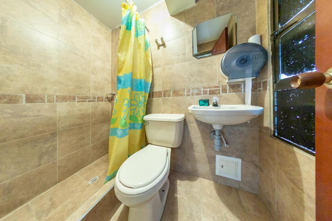 בוגוטה Hotel Home Bioma 1010 מראה חיצוני תמונה